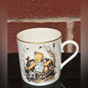 Vintage 1973 Hummel Child’s Cup – Sister Berta Hummel – Schmid West Germany